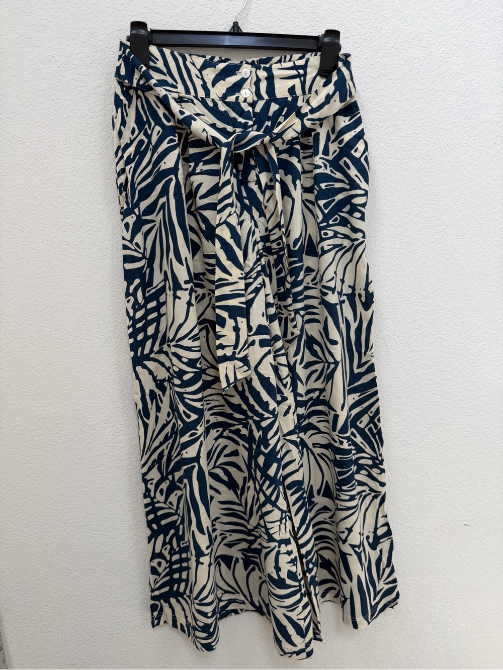 Patrons of Peace Navy & Cream Botanical Tie-Waist Wide-Leg Pants